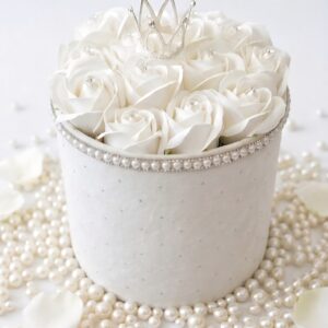 White velvet magic (14 soap roses)